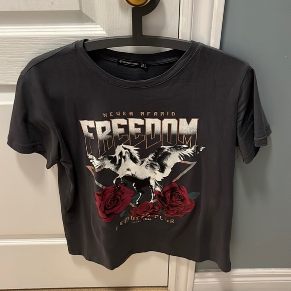 Stradivarius t-shirt - Picture 1 of 4